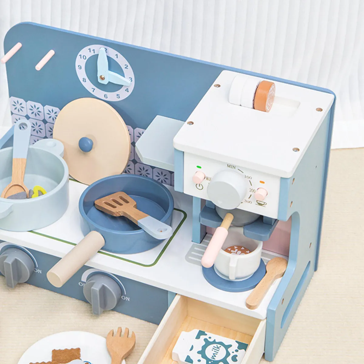 Juego de Cocina con Cafetera de Madera – Kabi - Imagen 5